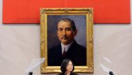 Taiwanese President Tsai Ing-wen speaks during the New Year's Eve news conference in Taipei, Taiwan December 31, 2016. REUTERS/Fabian Hamacher
