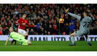 Britain Soccer Football - Manchester United v Liverpool - Premier League - Old Trafford - 15/1/17 Liverpool's Simon Mignolet saves from Manchester United's Henrikh Mkhitaryan Reuters / Phil Noble Livepic