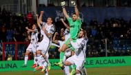 Juventus' players celebrate at the end of the match against Crotone. REUTERS/Ciro De Luca
