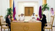 The Emir and the Philippine President witness the signing of agreements between the two countries.