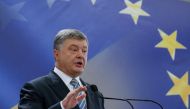 Ukrainian President Petro Poroshenko speaks during a news conference in Kiev, Ukraine, May 14, 2017. REUTERS/Valentyn Ogirenko
