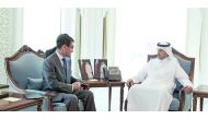 Prime Minister and Interior Minister H E Sheikh Abdullah bin Nasser bin Khalifa Al Thani with Japan’s Minister of Foreign Affairs, Taro Kono, in Doha yesterday. They reviewed bilateral relations and ways of enhancing them in all fields, in addition to a n