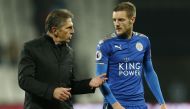Leicester City manager Claude Puel (L) talks to England's striker Jamie Vardy during the English Premier League football match between West Ham United and Leicester City at The London Stadium, in east London on November 24, 2017.  AFP