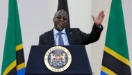 File photo of Tanzania's President John Magufuli addressing a news conference during his official visit to Nairobi, Kenya October 31, 2016. REUTERS/Thomas Mukoya/File Photo 