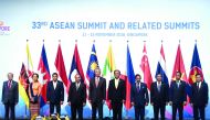 (L to R) Malaysia's Prime Minister Mahathir Mohamad, Myanmar State Counsellor Aung San Suu Kyi, Philippine President Rodrigo Duterte, Vietnam's Prime Minister Nguyen Xuan Phuc, Singapore's Prime Minister Lee Hsien Loong, Thai Prime Minister Prayut Chan-O-
