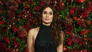 Indian Bollywood actress Kareena Kapoor Khan poses for a picture during the wedding reception party of actors Ranveer Singh and Deepika Padukone in Mumbai late on December 1, 2018. / AFP / - 