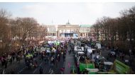 Farmers and consumers protest at the 