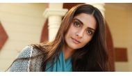 Still of the actress Sonam K. Ahuja from the movie Ek Ladki Ko Dekha Toh Aisa Laga.