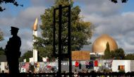 A police officer stands guard outside Al Noor mosque in Christchurch, New Zealand, March 22, 2019. Reuters/Jorge Silva 
