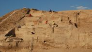 Excavations underway at Asikli Hoyuk, the site of an ancient Turkish settlement where salts left behind by animal and human urine give clues about the development of livestock herding.  AFP/Askili Research Project / Mary Stiner