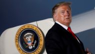 FILE PHOTO: U.S. President Donald Trump looks at supporters before boarding Air Force One after addressing a Trump 2020 re-election campaign rally in Montoursville, Pennsylvania, U.S. May 20, 2019. REUTERS/Carlos Barria