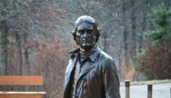  In this file photo taken on February 6, 2014 a statue of Thomas Jefferson, one of the US Founding Fathers, former US President and one of the United States’ earliest envoys to France, is seen at Monticello in Charlottsville, Virginia.  AFP / Mladen Anton