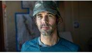 Scott Warren, a 36-year-old geography teacher and long-time volunteer with the humanitarian group No More Deaths, was accused by the Justice Department of conspiring to smuggle two men who crossed the border illegally in 2018 and sought refuge at one of t