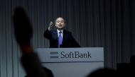 A journalist raises her hand to ask a question to SoftBank Group Corp Chief Executive Masayoshi Son during a news conference in Tokyo, Japan, November 5, 2018. Reuters / Kim Kyung-Hoon