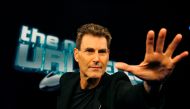 FILE PHOTO: Israeli psychic Uri Geller poses for photographers in Cologne January 6, 2008. REUTERS/Ina Fassbender (GERMANY)/File Photo