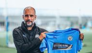 Twitter: @ManCity