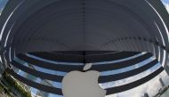 FILE PHOTO: A logo of Apple is seen outside at the upcoming Apple Marina Bay Sands store in Singapore, September 8, 2020. REUTERS/Edgar Su/File Photo