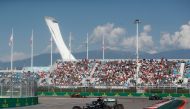 Mercedes' British driver Lewis Hamilton steers his car during the Formula One Russian Grand Prix at the Sochi Autodrom Circuit in Sochi on September 27, 2020. / AFP / POOL / MAXIM SHEMETOV
