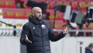 Qatar coach Felix Sanchez. REUTERS/Bernadett Szabo
