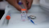 A health worker prepares a dose of Sinovac's CoronaVac coronavirus disease (COVID-19) vaccine. REUTERS/Daniel Becerril/File Photo

