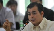 Manila City Vice Mayor Francisco Domagoso answers questions during a justice department hearing investigating last week's botched bus hijack rescue attempt in Manila September 4, 2010. REUTERS/Noel Celis/Pool