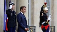French President Emmanuel Macron welcomes Armenian Prime Minister Nikol Pashinyan (not seen) at the Elysee Palace in Paris, France, on September 26, 2022. REUTERS/Gonzalo Fuentes