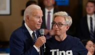 US President Joe Biden and Democratic gubernatorial candidate Tina Kotek participate in a grassroots volunteer event with the Oregon Democrats in Portland, Oregon, US October 14, 2022. Reuters/Kevin Lamarque