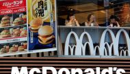 Customers are seen at a McDonald's fast food restaurant in Tokyo, Japan, September 26, 2017. REUTERS/Kim Kyung-Hoon

