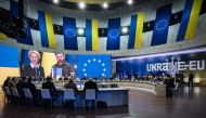This handout picture taken and released by the Ukrainian Presidential press-service on February 2, 2023 shows the Ukrainian President Volodymyr Zelensky and European Commission President Ursula von der Leyen taking part in a meeting of the European Commission and Ukraine's government, in Kyiv. (Ukrainian presidential press-service / AFP)