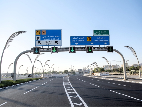 Repaving the asphalt layer of Corniche, as part of the road development and improvement plan.

