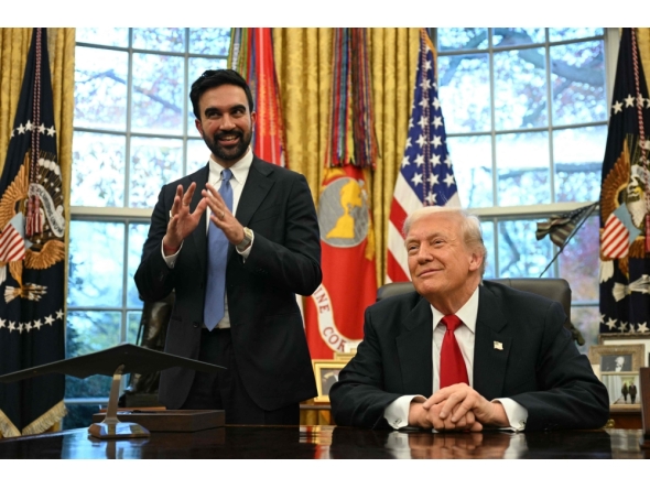 US President Donald Trump (R) meets with New York Mayor-elect Zohran Mamdani in the Oval Office of the White House in Washington, DC, on November 21, 2025. (Photo by Jim Watson / AFP)