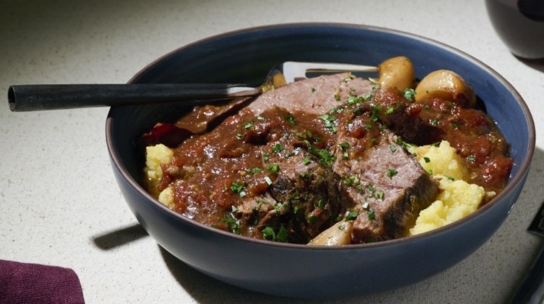 Slow Cooker Braised Beef. Photo by Marvin Joseph/The Washington Post