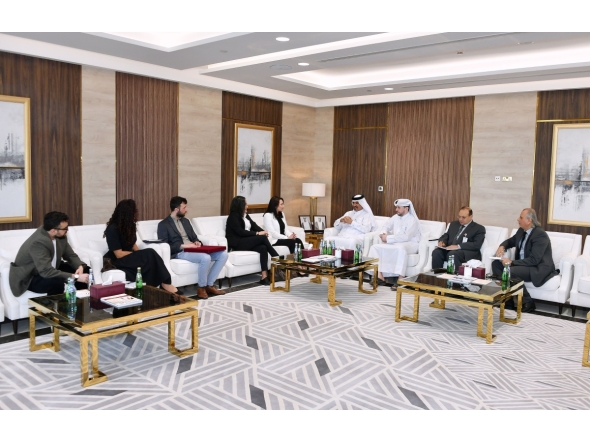 First Vice Chairman of the Qatar Chamber, H.E. Mohamed bin Twar Al Kuwari with the PalTrade delegation