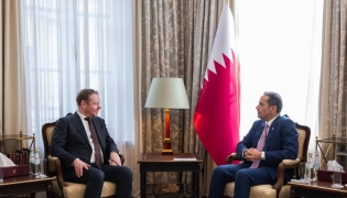 Prime Minister meets several officials on margin of Munich Security Conference