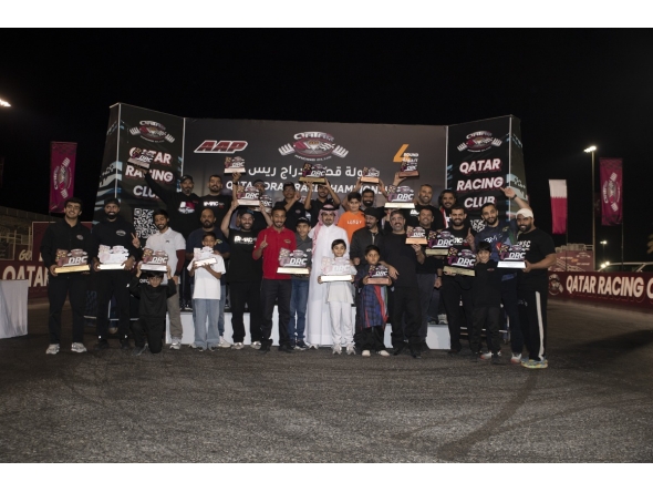 QRC General Manager Sheikh Jabor bin Khalid Al Thani honoured the podium winners. 