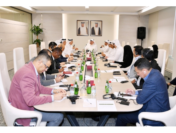 Qatar Chamber and Ministry of Commerce and Industry officials during the meeting.