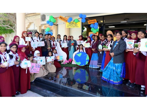  Principal MES Indian School Dr Hameeda Kadar with students and teachers during the event.