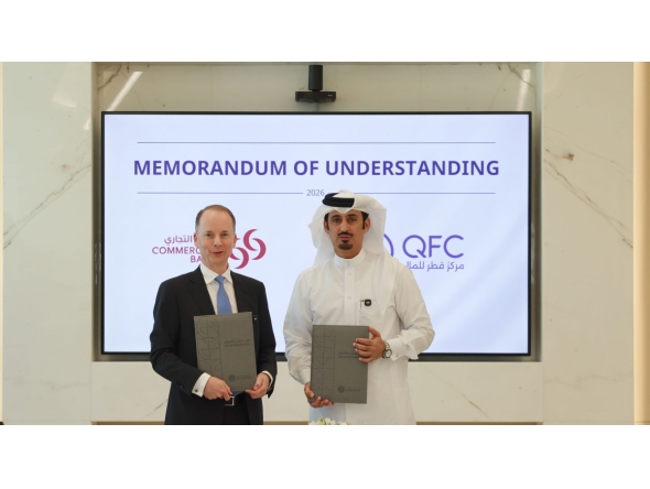 Chief Executive Officer of QFC Mansoor Rashid Al-Khater and Group CEO of Commercial Bank Stephen Moss during the signing of MoU.