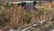 The large coach crashed at Gumlu, between Townsville and Bowen. (Supplied: Roberta Wilkins/ABC