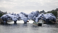 This photograph taken at the Pont-Neuf bridge in Paris on May 21, 2026 shows the installation of 