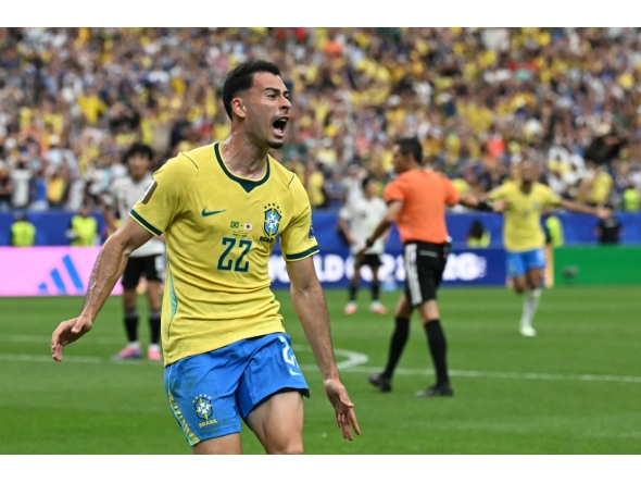 Gabriel Martinelli #22 of Brazil celebrates after scoring the team's second goal during the FIFA World Cup 2026 Round Of 32 match between Brazil and Japan at Houston Stadium on June 29, 2026 in Houston, Texas. (Photo by Lars Baron / GETTY IMAGES NORTH AMERICA / Getty Images via AFP)