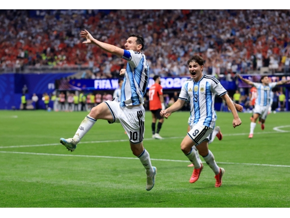 Lionel Messi #10 of Argentina celebrates scoring his team's second goal during the FIFA World Cup 2026 Round of 16 match between Argentina and Egypt at Atlanta Stadium on July 07, 2026 in Atlanta, Georgia. (Photo by ELSA / GETTY IMAGES NORTH AMERICA / Getty Images via AFP)
