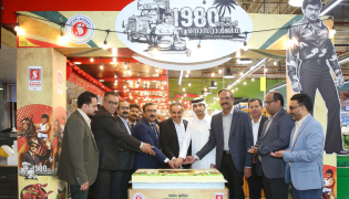 Deputy Chairman and Managing Director of Safari Group Zainul Abideen and Mohammed Hamad Soofan Al Ahbabi with other officials and guests inaugurating the promotion.