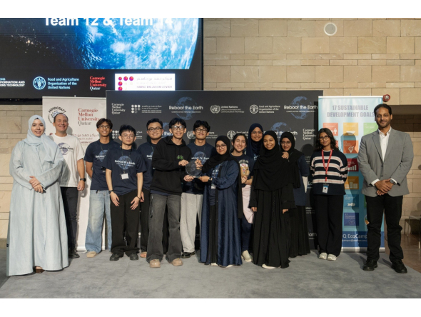 Students of the winning teams.
