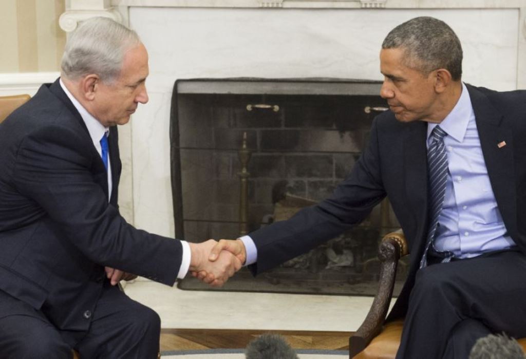 File photo of US President Barack Obama with Israeli leader Benjamin Netanyahu. (AFP Photo/Saul Loeb)
