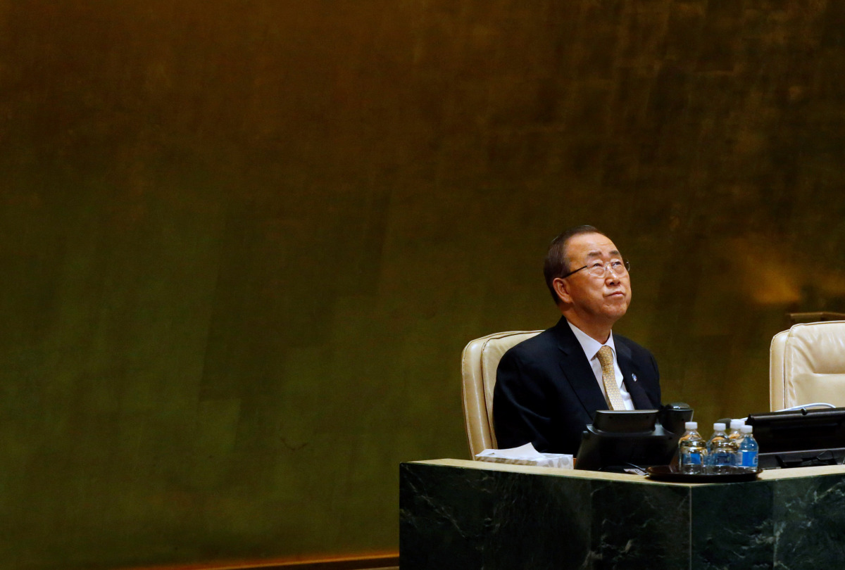 United Nations Secretary General Ban Ki-moon looks up during a tribute to the late King of Thailand Bhumibol Adulyadej in the General Assembly at United Nations headquarters in New York, October 28, 2016. REUTERS/Brendan McDermid