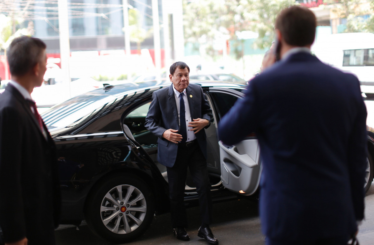 Philippine President Rodrigo Duterte arrives at a hotel to attend a bilateral meeting with Russia's President Vladimir Putin on the sidelines of the Asia-Pacific Economic Cooperation Summit (APEC) in Lima on November 19, 2016. (AFP / LUKA GONZALES)
