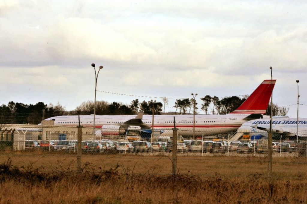 An Airbus A340 plane, which was initally for former Tunisian President Zine El Abidine Ben Ali, was sold to Turkish Airlines for 78 million dollars (AFP Photo/Pierre Andrieu).