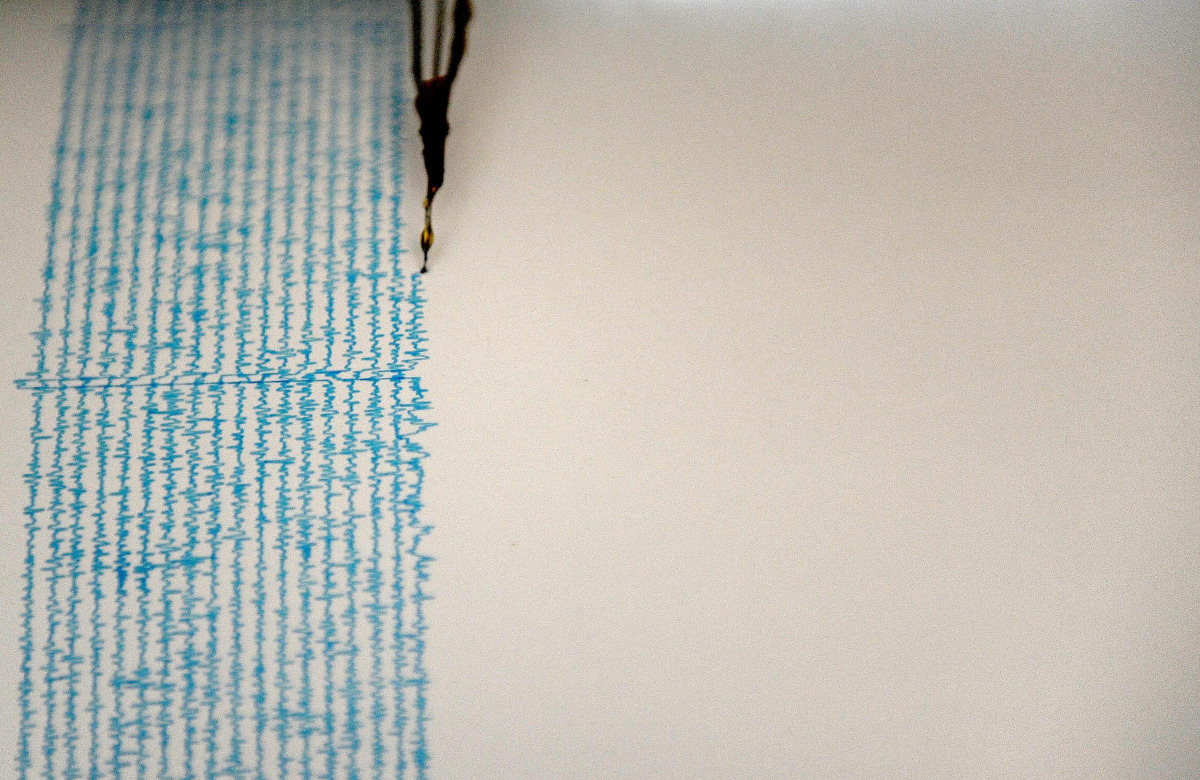 This file photo taken on September 14, 2016 shows a view of a seismograph at the National Seismological Service in the campus of the National Autonomous University of Mexico, in Mexico City. A strong Christmas day earthquake rattled Chile on December 25, 