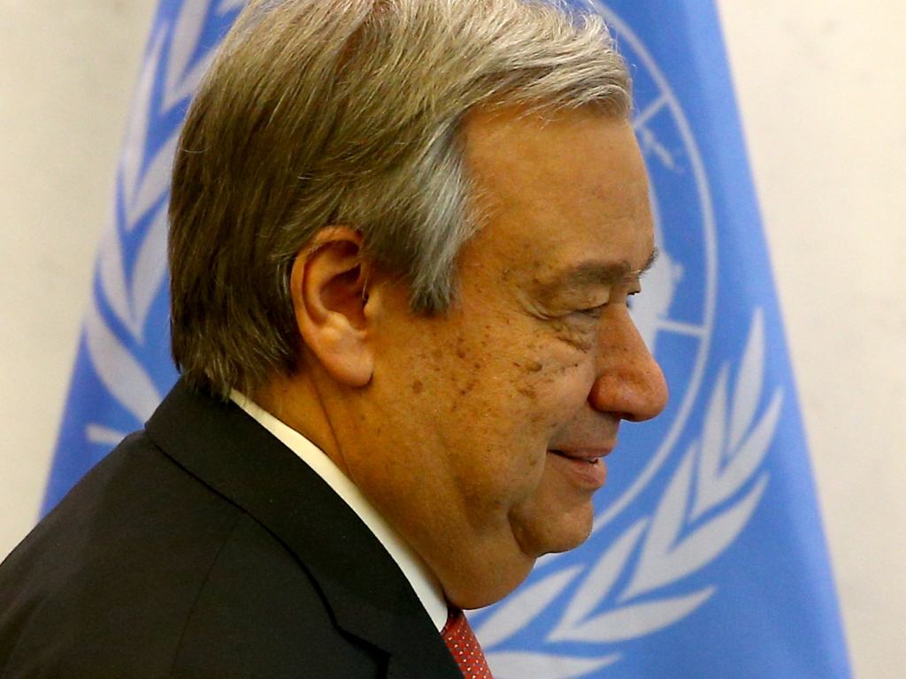 Secretary General of the United Nations Antonio Guterres meets Turkish Foreign Minister Mevlut Cavusoglu (not seen) in New York, USA on January 5, 2017. ( Volkan Furuncu - Anadolu Agency )

